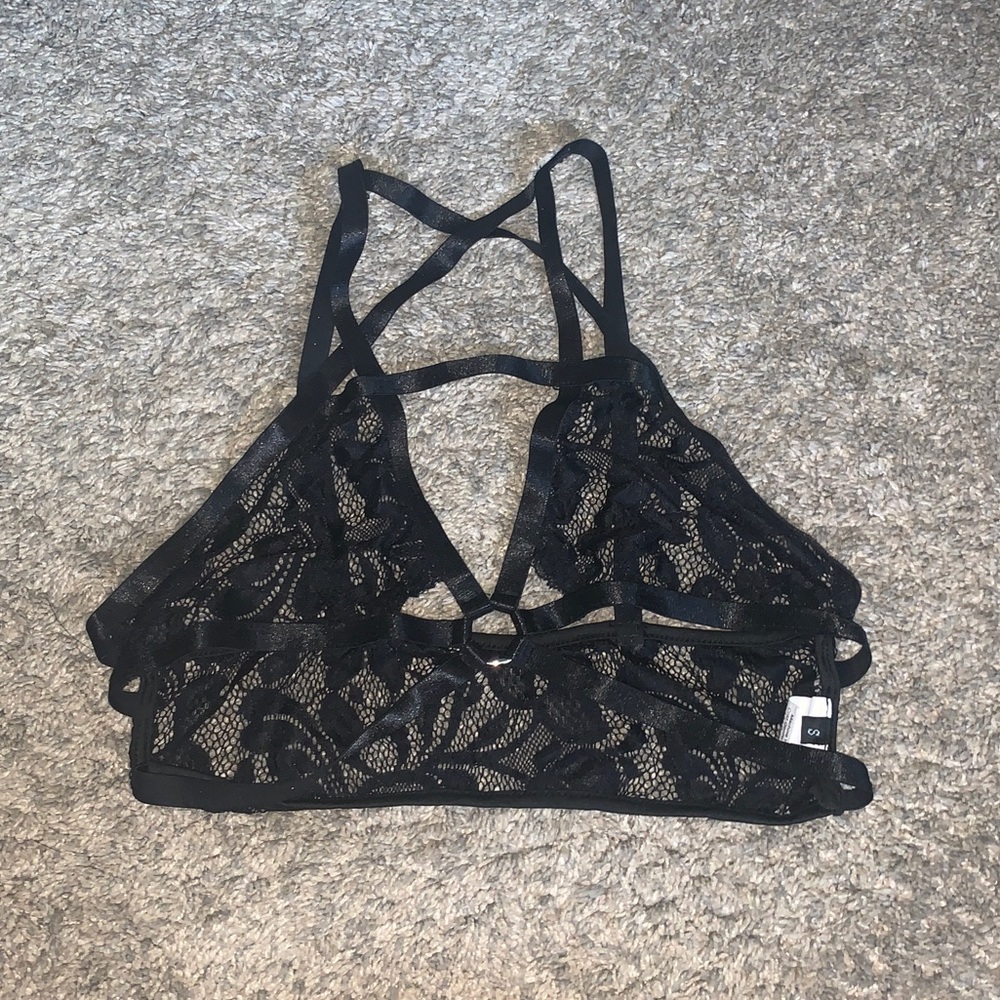 Lace See Through Crop Top ✨
